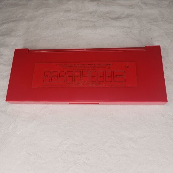 Estee Lauder eye and cheek palette Nude - Picture 3 of 5